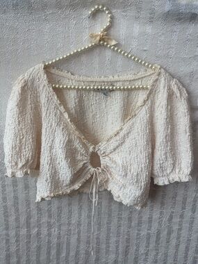 Urban Outfitters Cream Textured Tie-Front Puff Sleeve Crop Top